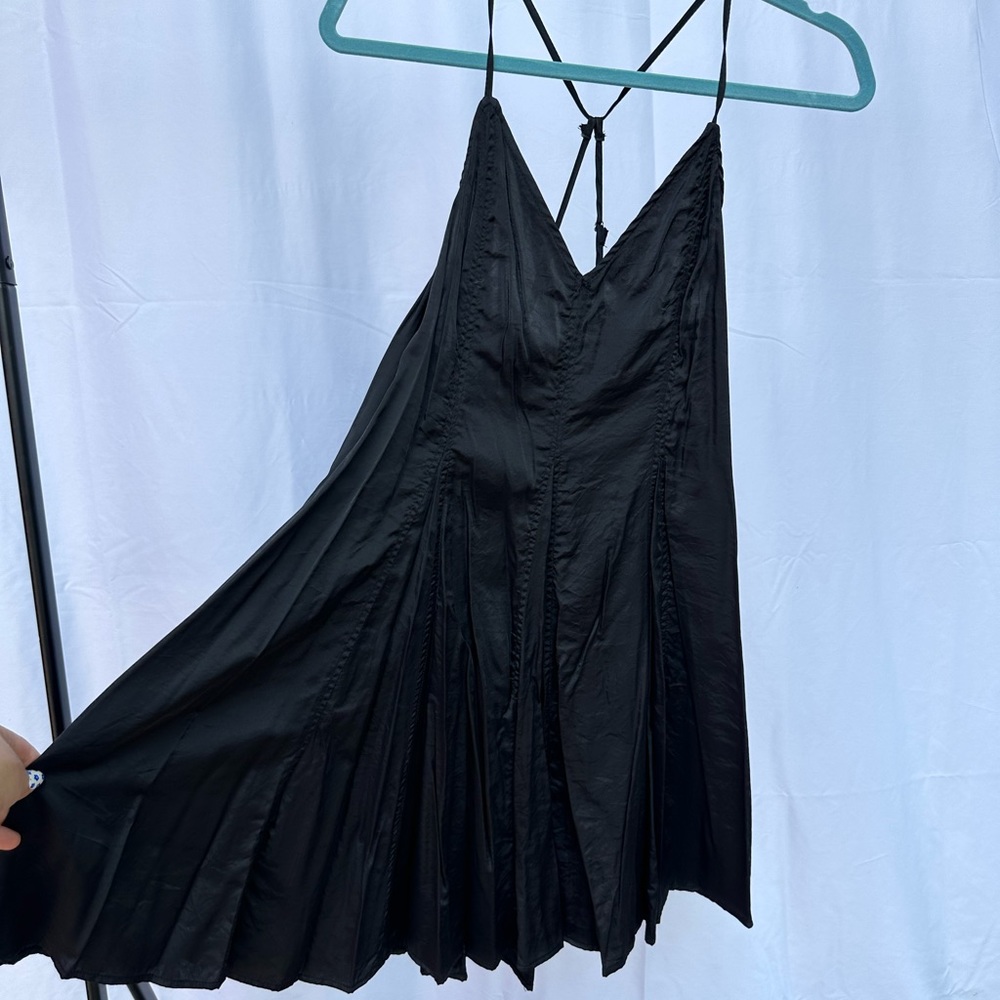 Entro — black dress
